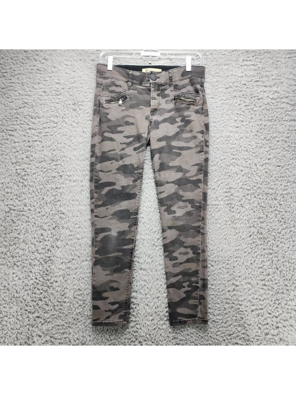 Democracy Jeans Womens 2 Olive Green Amouflage Ab Technology Skinny *Read*